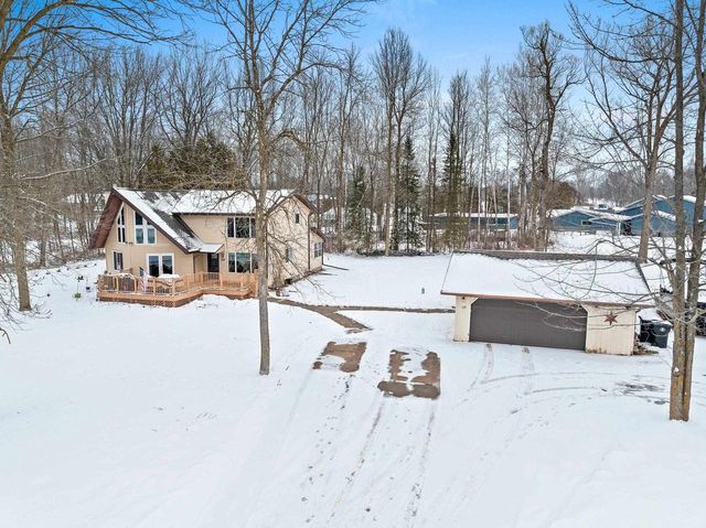 129 W WALLRICH ROAD, Cecil, WI 54111