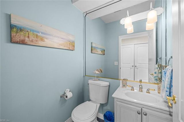 1284 Laskin Rd Apt 302, Virginia Beach, VA 23451