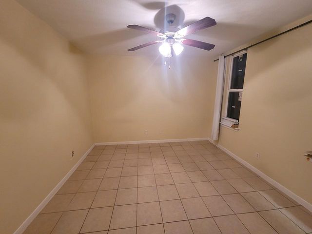 215 Post Office Street 801, Galveston, TX 77550