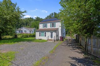 43 Crescent Avenue, Farmington, CT 06032