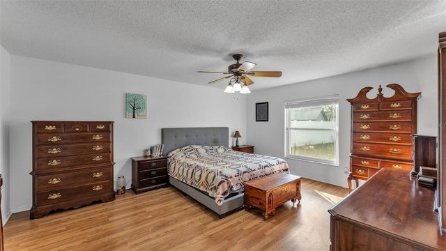 2207 GATEWOOD STREET, Plant City, FL 33563