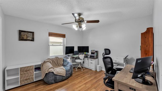 2207 GATEWOOD STREET, Plant City, FL 33563