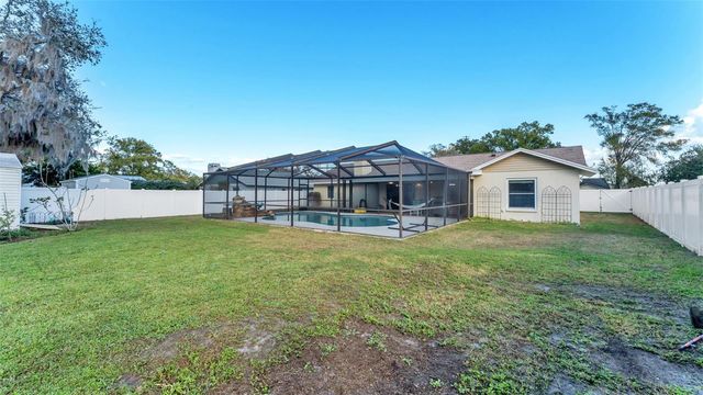 2207 GATEWOOD STREET, Plant City, FL 33563