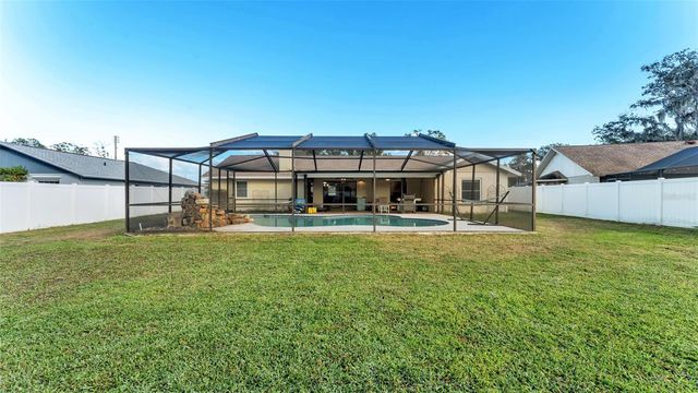 2207 GATEWOOD STREET, Plant City, FL 33563