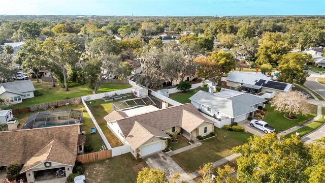 2207 GATEWOOD STREET, Plant City, FL 33563