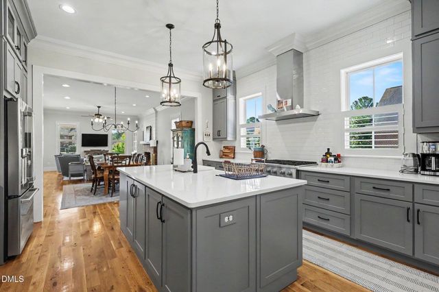 110 Parker Street, Four Oaks, NC 27524