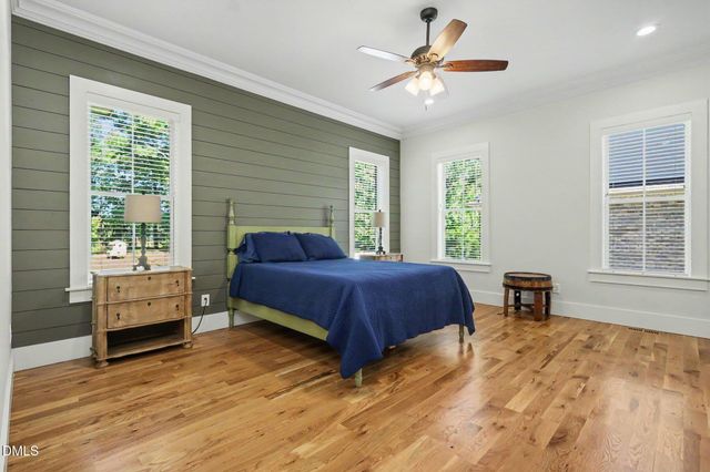 110 Parker Street, Four Oaks, NC 27524