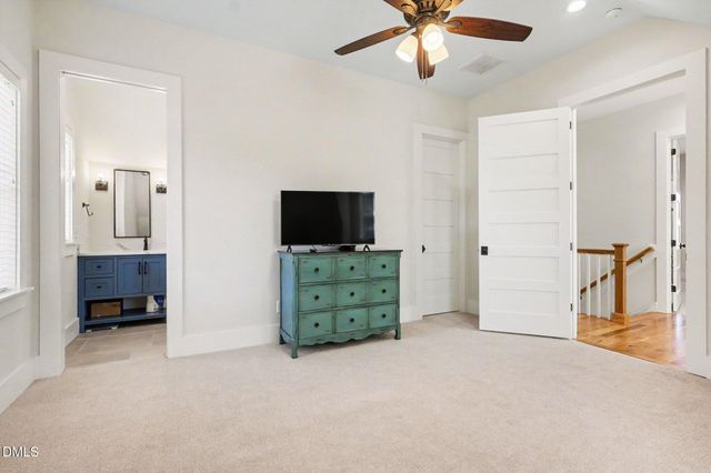 110 Parker Street, Four Oaks, NC 27524