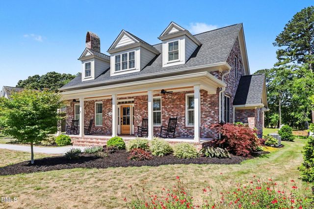 110 Parker Street, Four Oaks, NC 27524