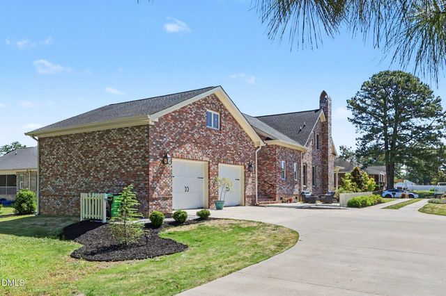 110 Parker Street, Four Oaks, NC 27524
