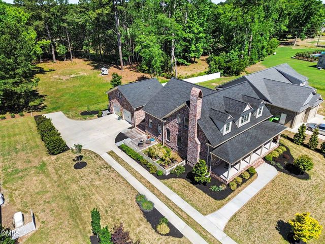 110 Parker Street, Four Oaks, NC 27524