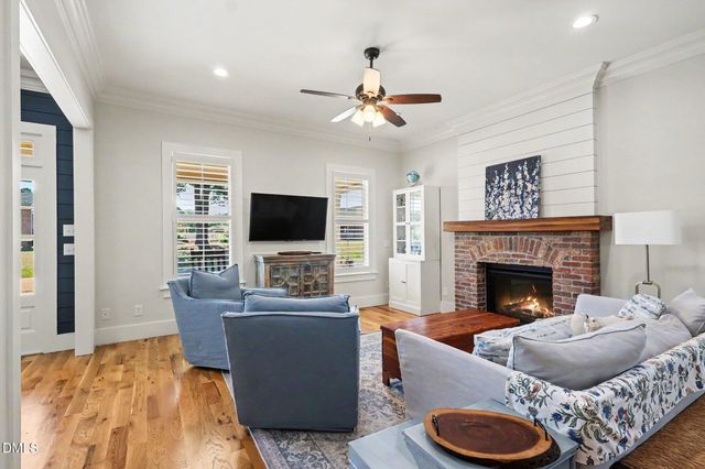 110 Parker Street, Four Oaks, NC 27524