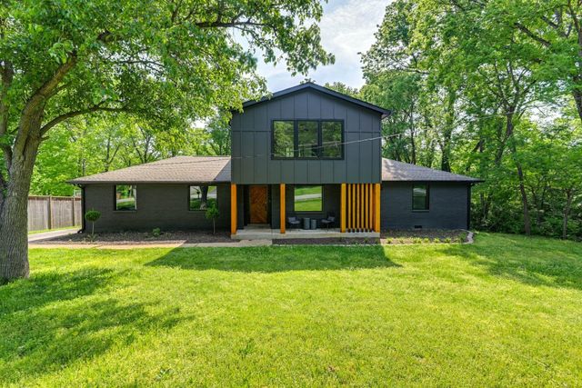 930 Downey Dr, Nashville, TN 37205