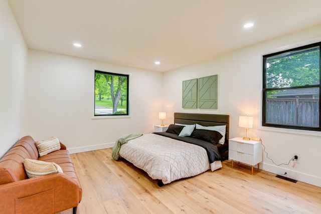 930 Downey Dr, Nashville, TN 37205