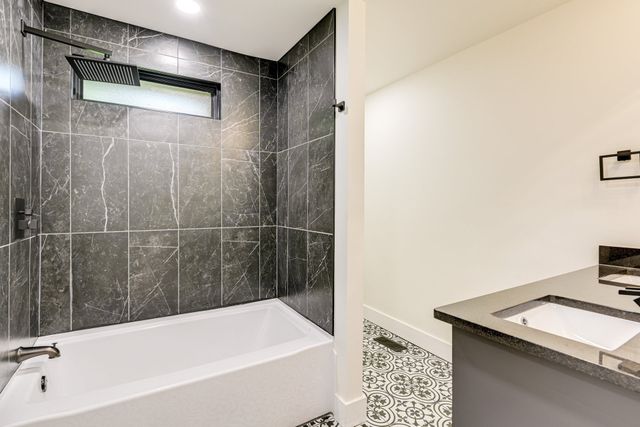 930 Downey Dr, Nashville, TN 37205