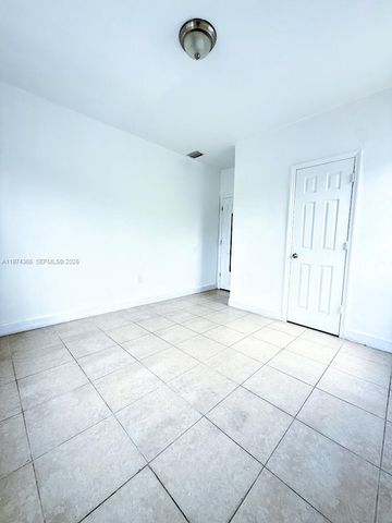 5701 N Miami Ave B, Miami, FL 33127