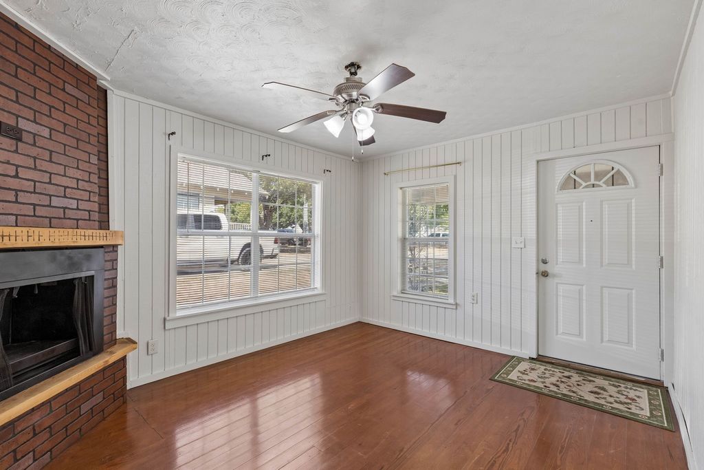627 Hartsdale Drive, Dallas, TX 75211 — photo 5