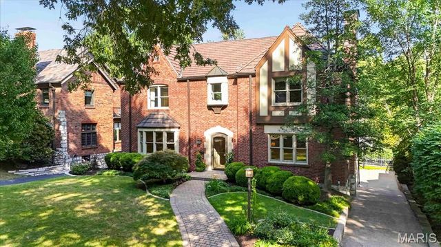 44 Broadview Drive, St Louis, MO 63105