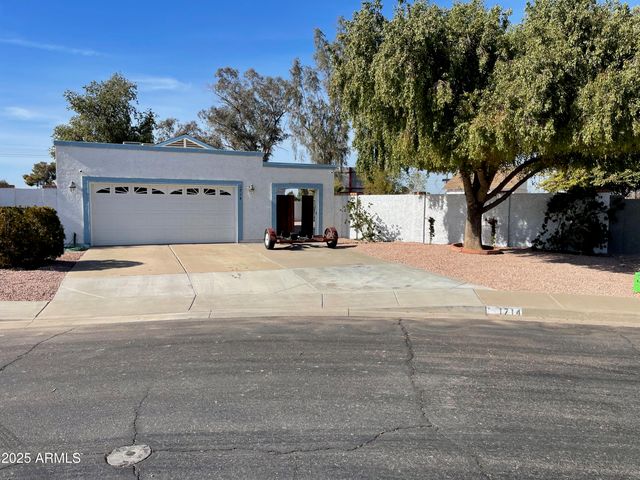 1714 N PLEASANT Drive, Chandler, AZ 85225