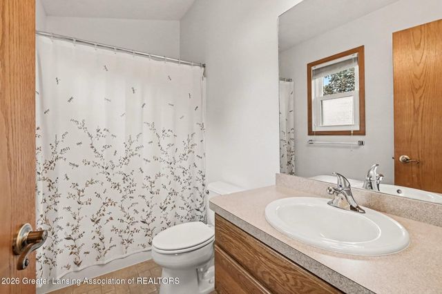 14710 Hardtke Drive, Lansing, MI 48906