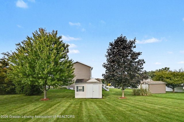 14710 Hardtke Drive, Lansing, MI 48906