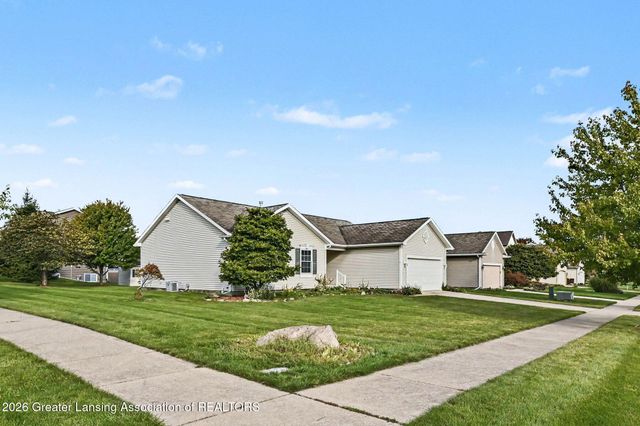 14710 Hardtke Drive, Lansing, MI 48906