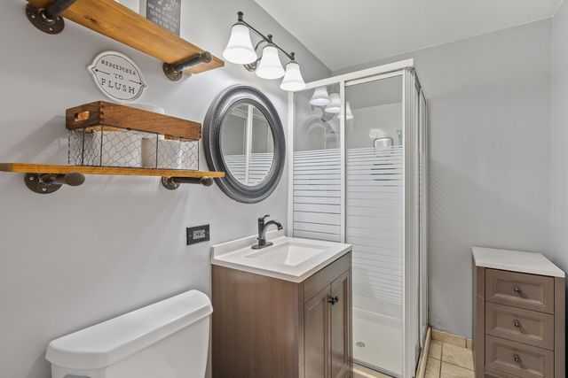 9546 S Spaulding Avenue, Evergreen Park, IL 60805