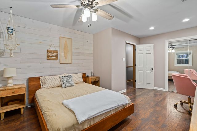 9546 S Spaulding Avenue, Evergreen Park, IL 60805