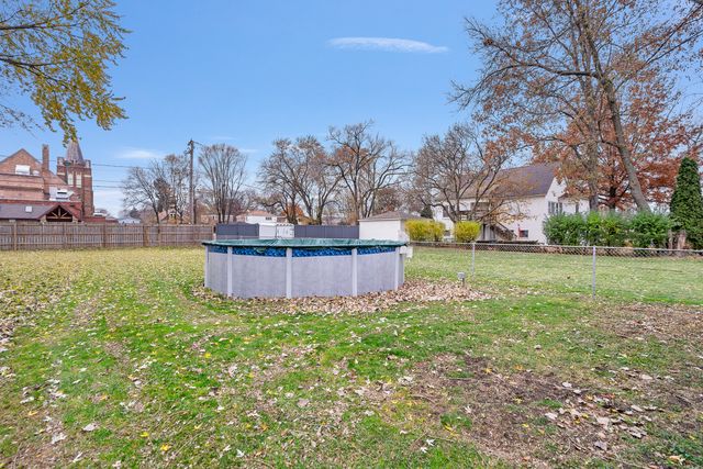 9546 S Spaulding Avenue, Evergreen Park, IL 60805