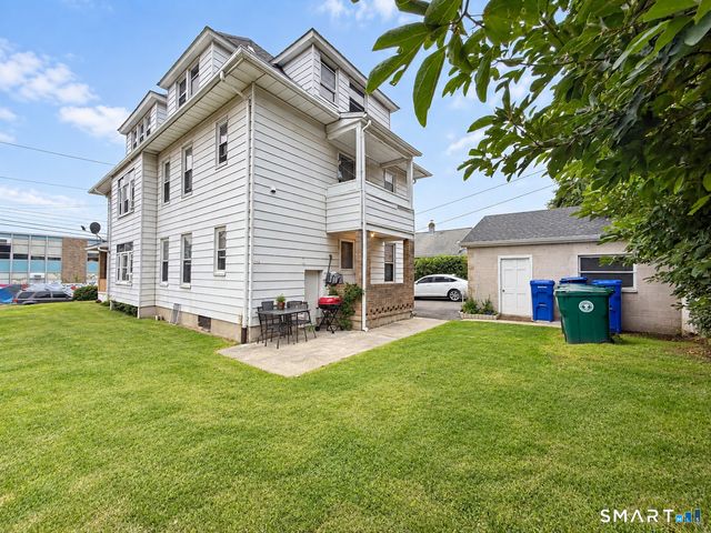 58 Mary Avenue, Stratford, CT 06614