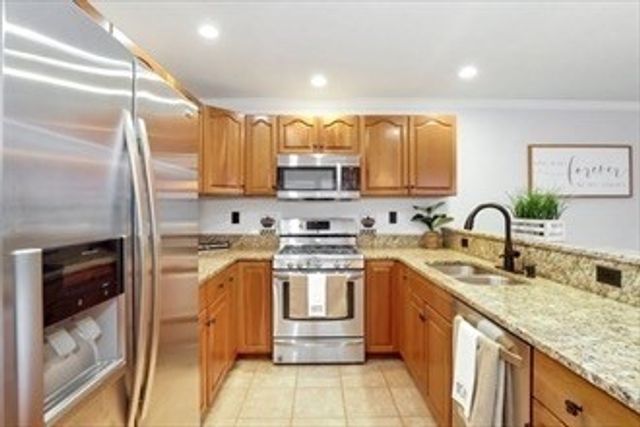 201 Main 34, Woburn, MA 01801