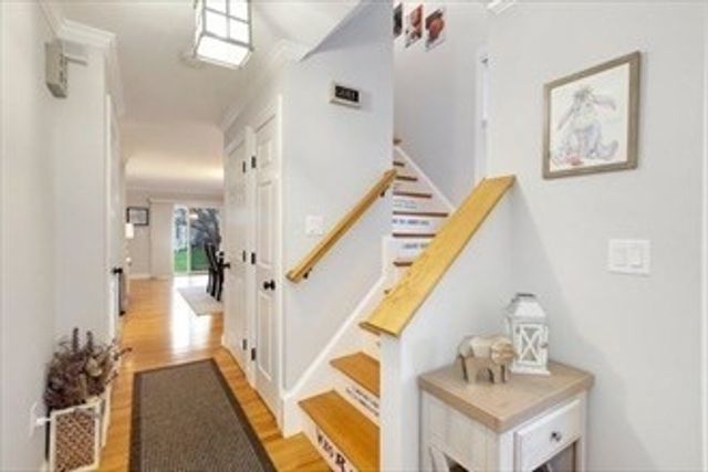 201 Main 34, Woburn, MA 01801