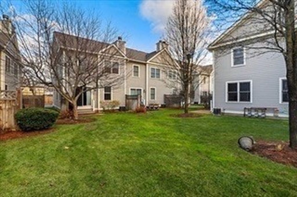 201 Main 34, Woburn, MA 01801