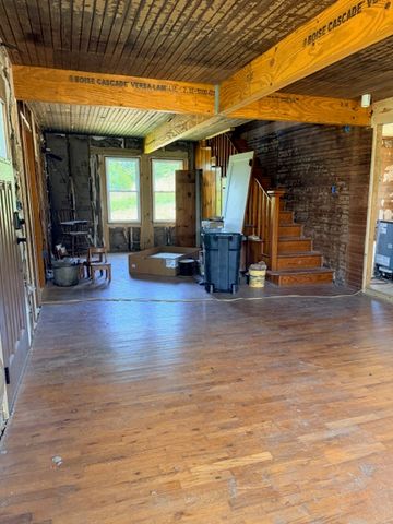 10150 S Garland McKee Road, Prairie Grove, AR 72753