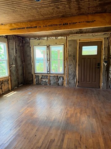 10150 S Garland McKee Road, Prairie Grove, AR 72753