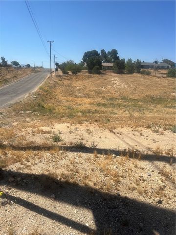 15 Hackberry Street, Hesperia, CA 92345