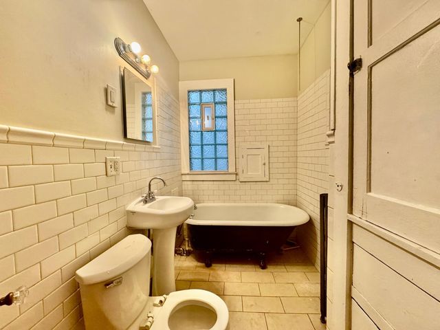 3132 Minnehaha Avenue, Minneapolis, MN 55406
