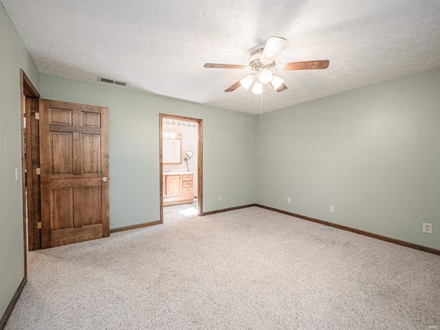 12400 69 Highway, Mount Vernon, IN 47620