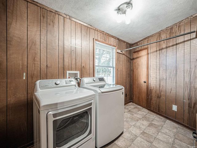 12400 69 Highway, Mount Vernon, IN 47620