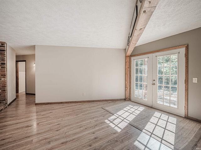 12400 69 Highway, Mount Vernon, IN 47620