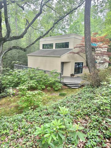 413 Fern Trail, Signal Mountain, TN 37377