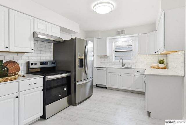 2501 and 2503 S 49 Street, Omaha, NE 68106