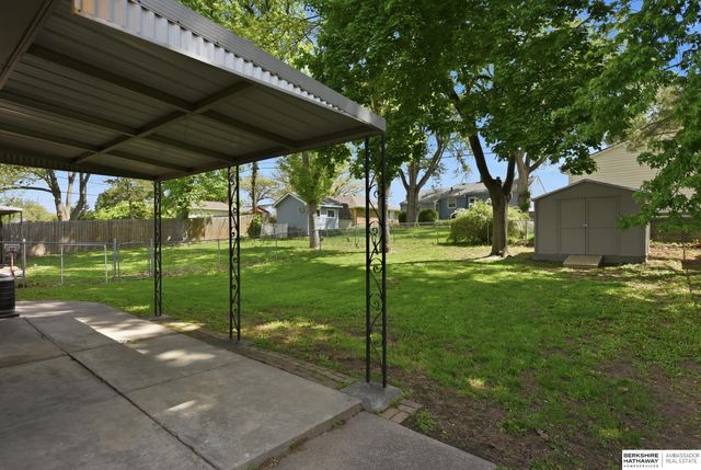 2501 and 2503 S 49 Street, Omaha, NE 68106