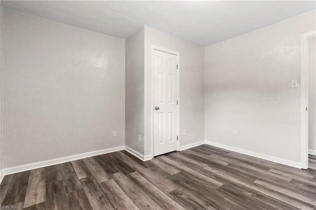 2625 N Nansemond DR, Suffolk, VA 23435