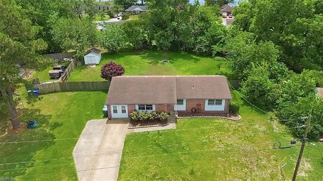 2625 N Nansemond DR, Suffolk, VA 23435
