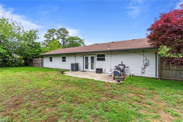 2625 N Nansemond DR, Suffolk, VA 23435