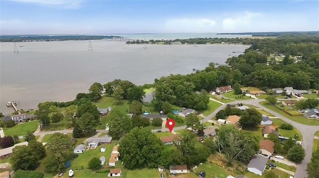 2625 N Nansemond DR, Suffolk, VA 23435