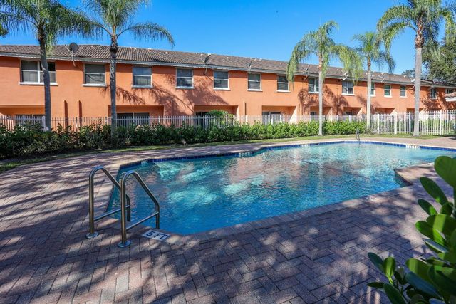 4149 NW 67th Te 4149, Lauderhill, FL 33319