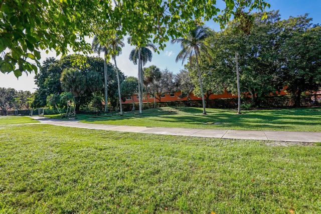 4149 NW 67th Te 4149, Lauderhill, FL 33319