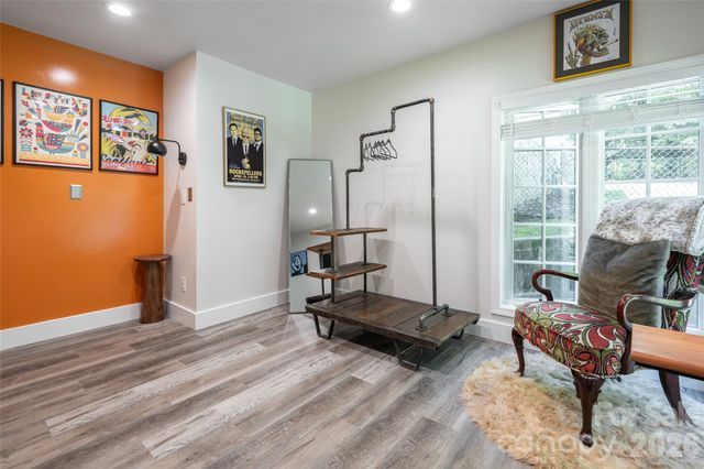 2511 Kanuga Road, Hendersonville, NC 28739